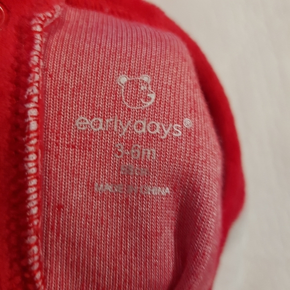 Santa Suit Early Day 3-6 months footie - Picture 6 of 7